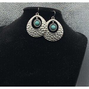 Silver Toned Hammered Hoop Oval Earrings With Turquoise Toned Stone Dangle